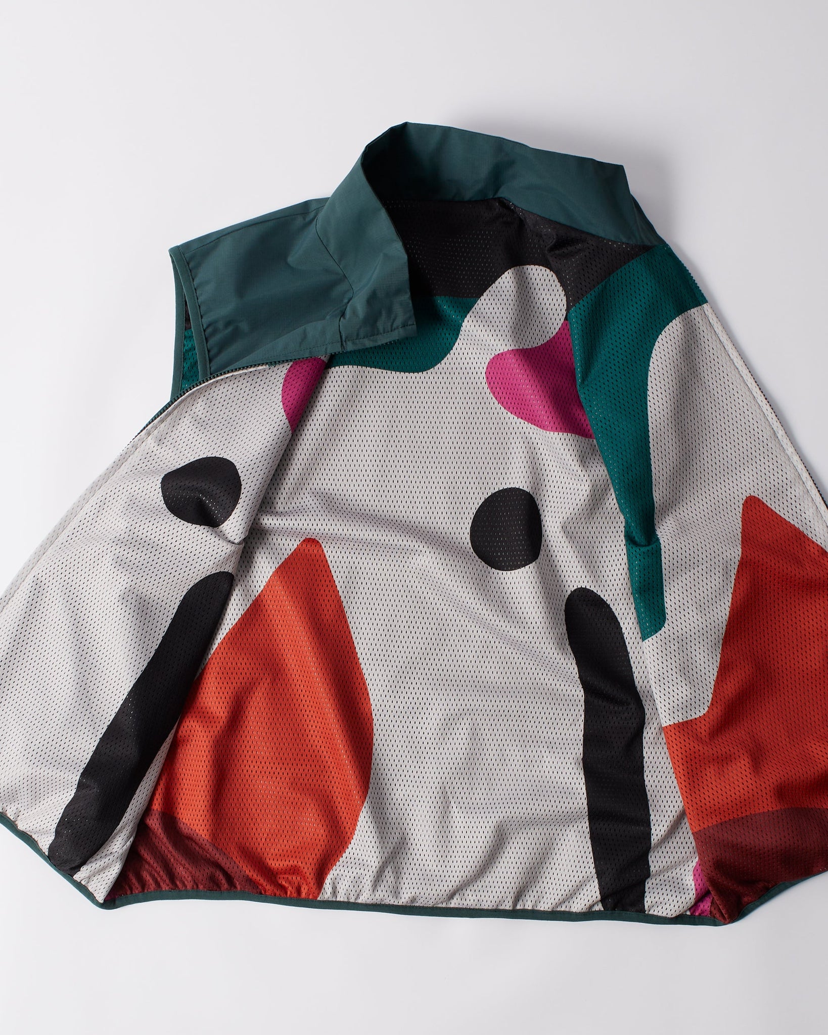 ghost cave reversible vest - green
