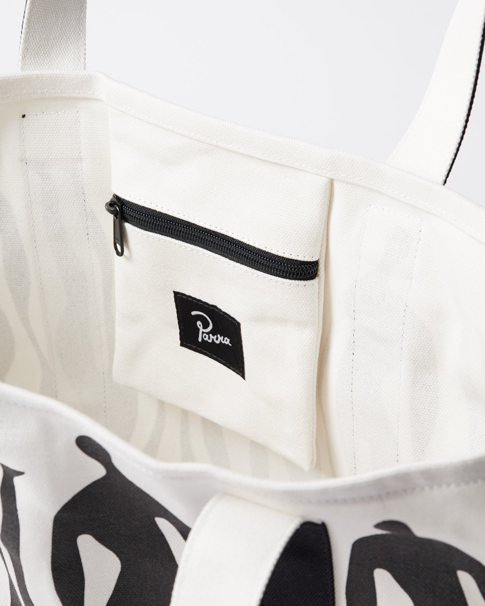 Connected guy bag