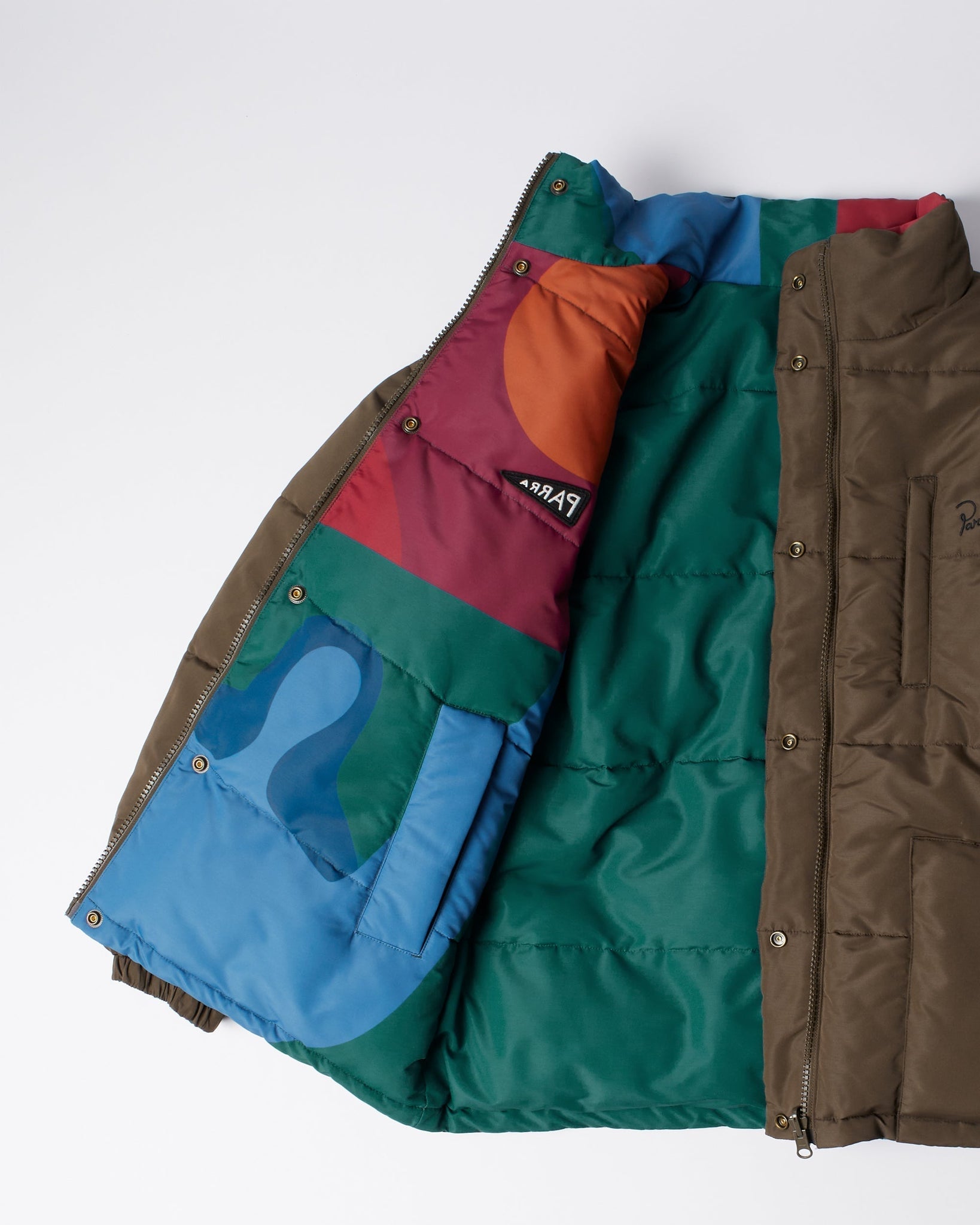 Protect the sun reversible puffer jacket