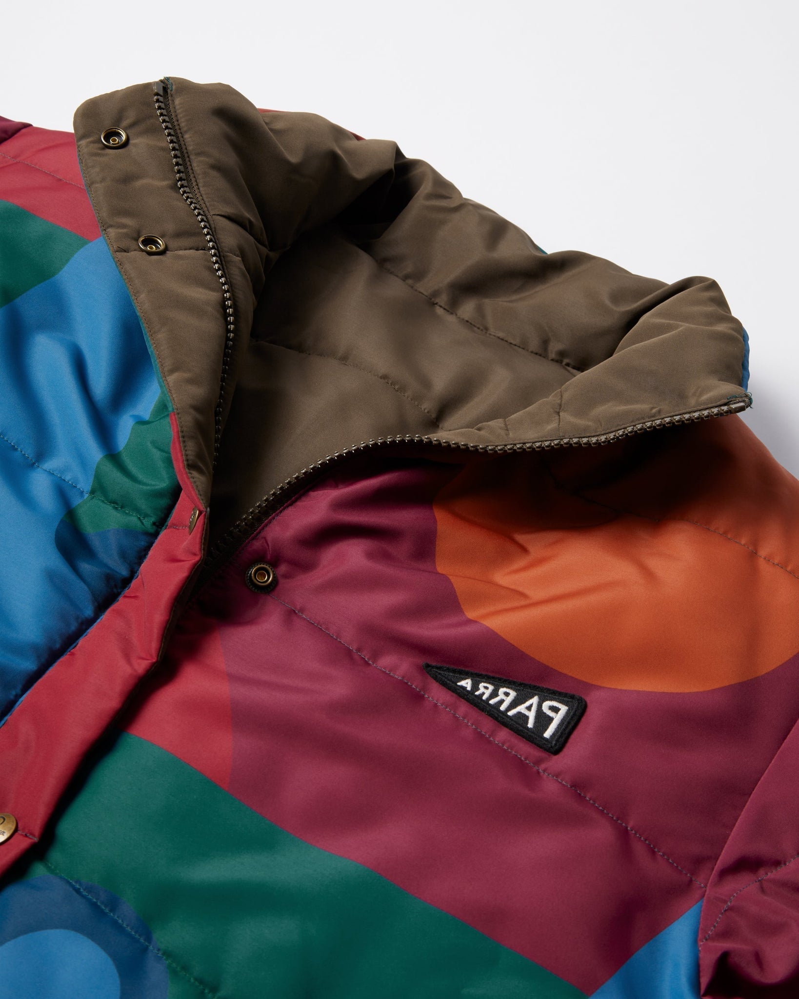 Protect the sun reversible puffer jacket