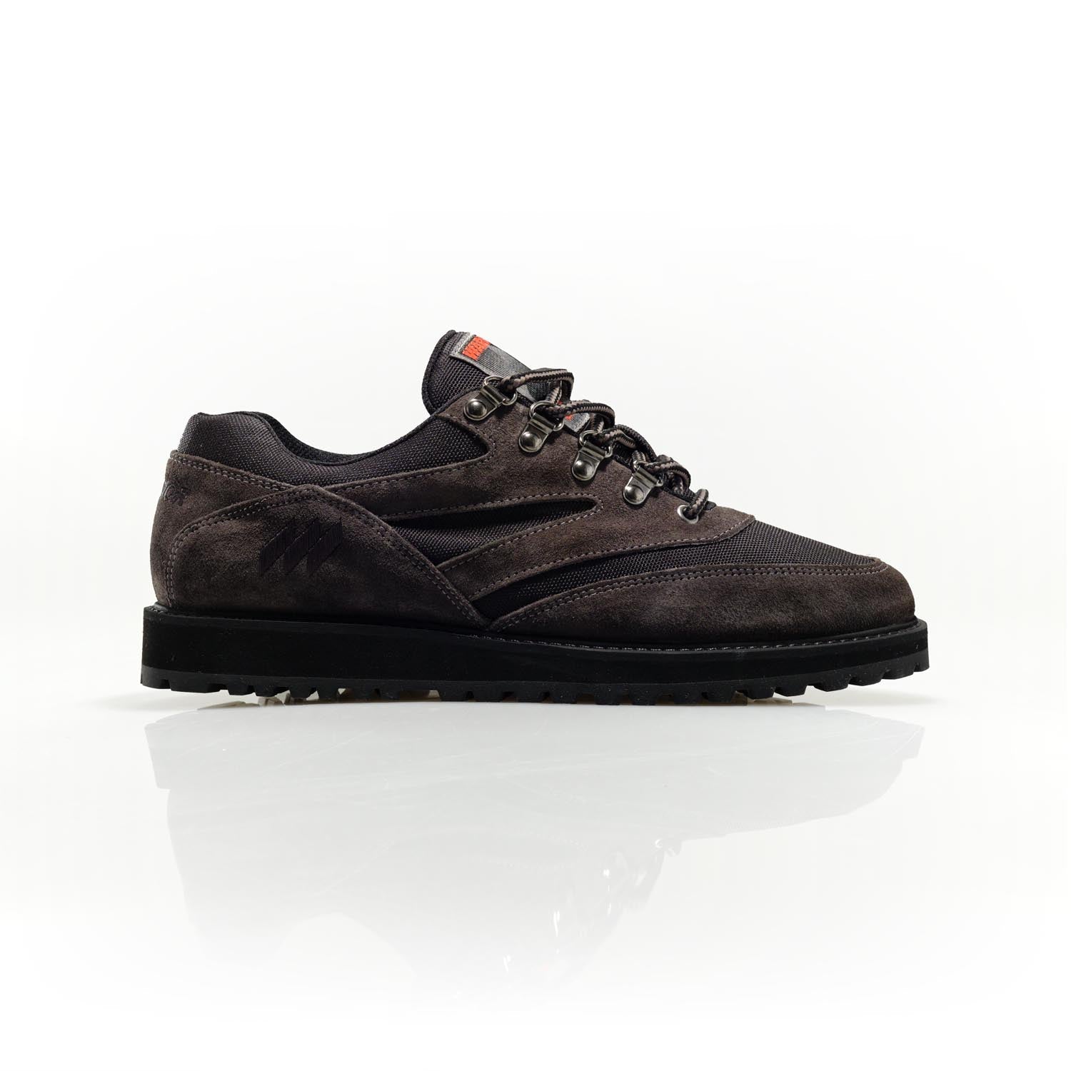 WARRIOR SHOES – VERY SPECIAL LA