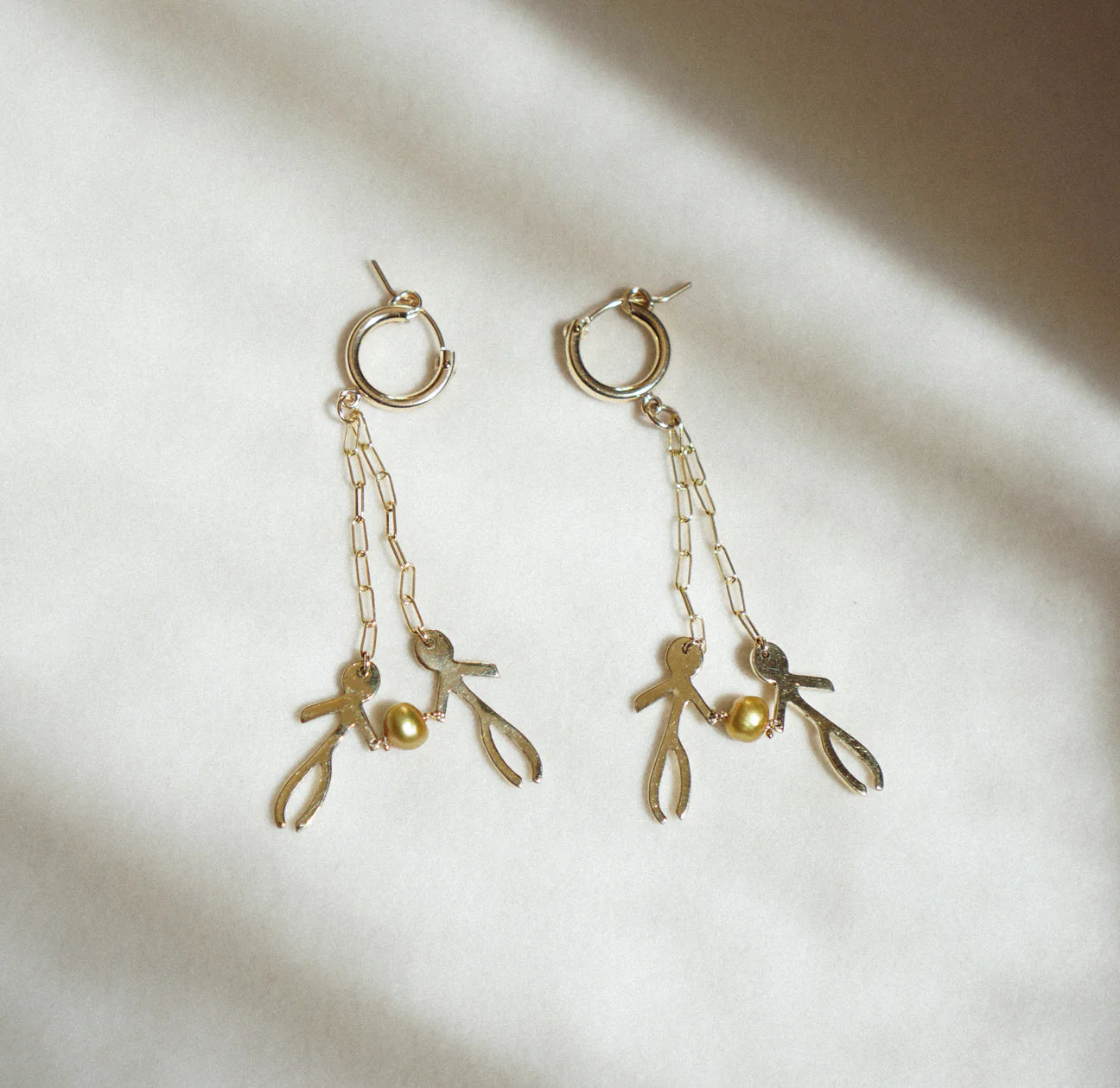 ANTING ANTING: TAO TAO / PEACE EARRINGS - GOLD FILL/BRASS